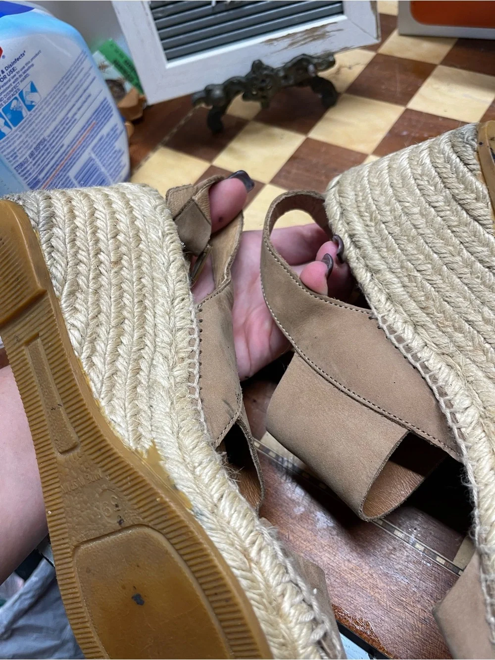 Wedge shoes